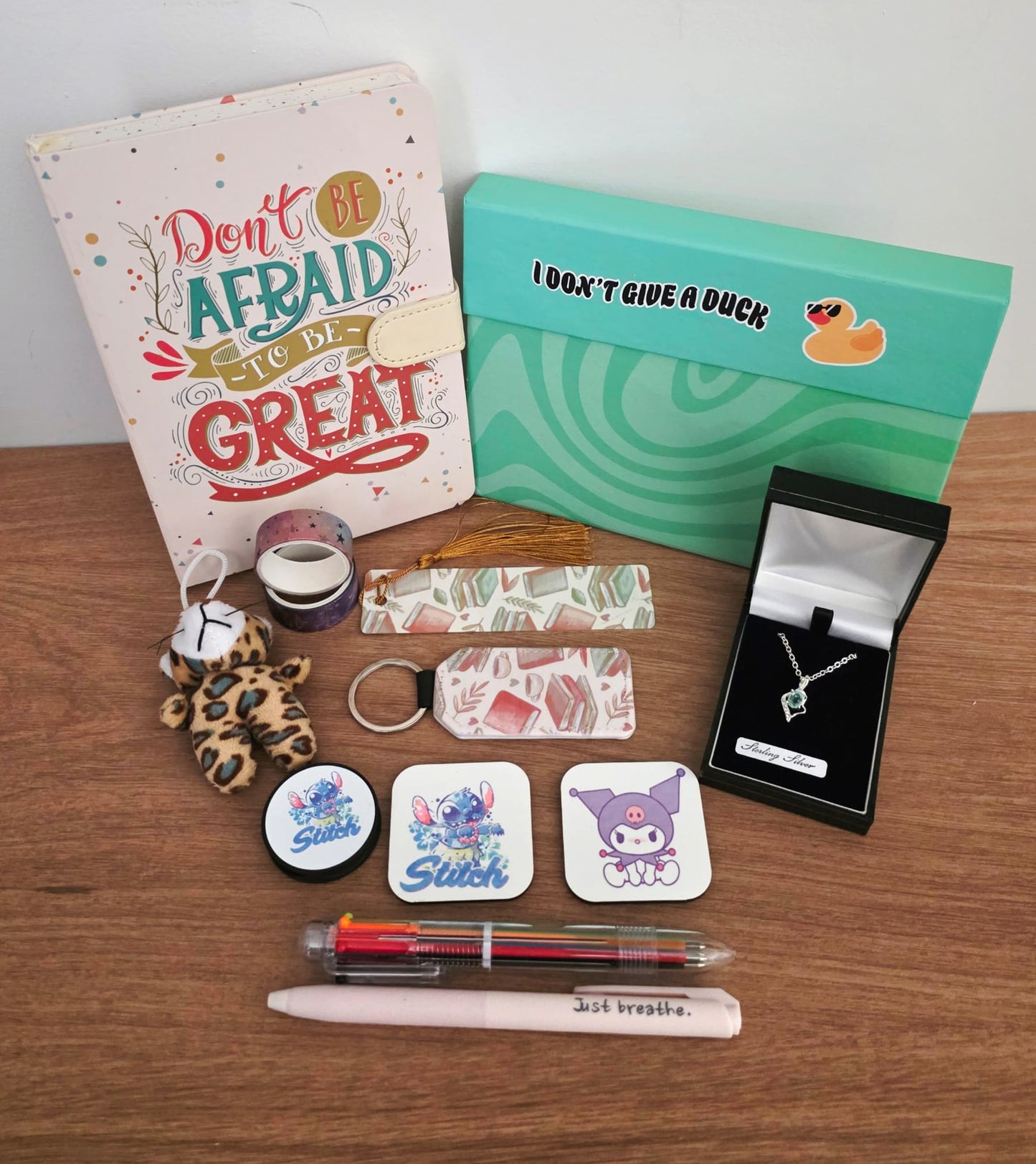 Bookish stationary bundle